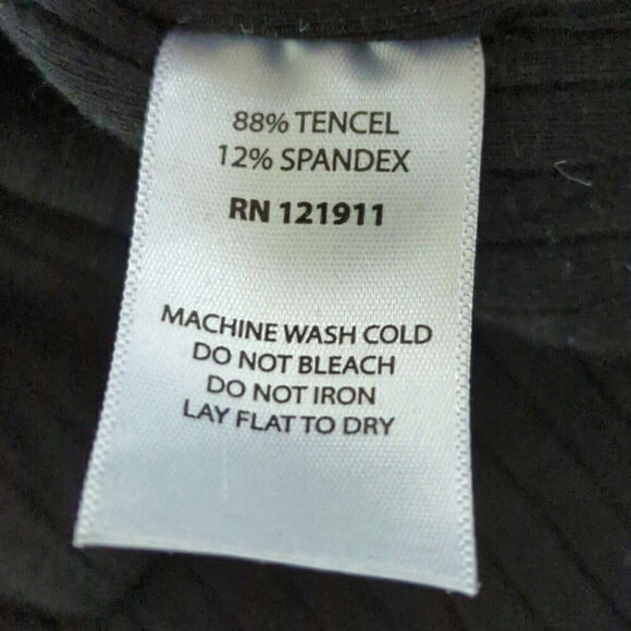 LNA Una Top Black Tencel Blend Ribbed Long Sleeve Wide Neck Cropped Top Size M - Picture 7 of 10